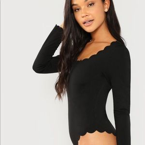SHEIN Scallop Trim Solid Bodysuit SZ L BLACK NEW